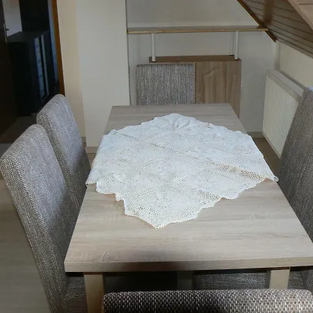 Familia Vendeghaz Lägenhet Balatonszárszó